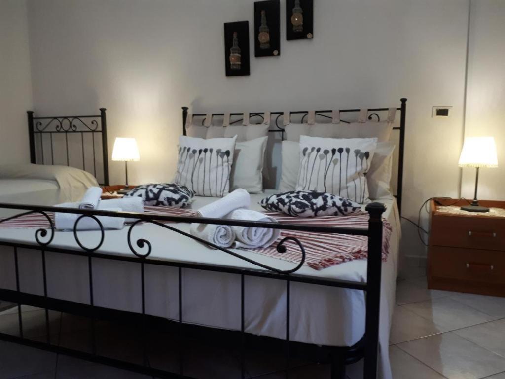 Villa La Casa Re Basuli à Noto Extérieur photo